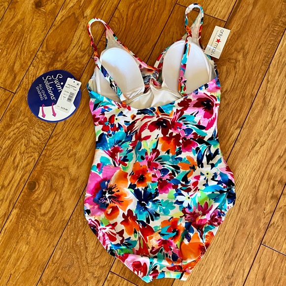 Style Solutions 1 Piece Swimsuit - Picture 4 of 6